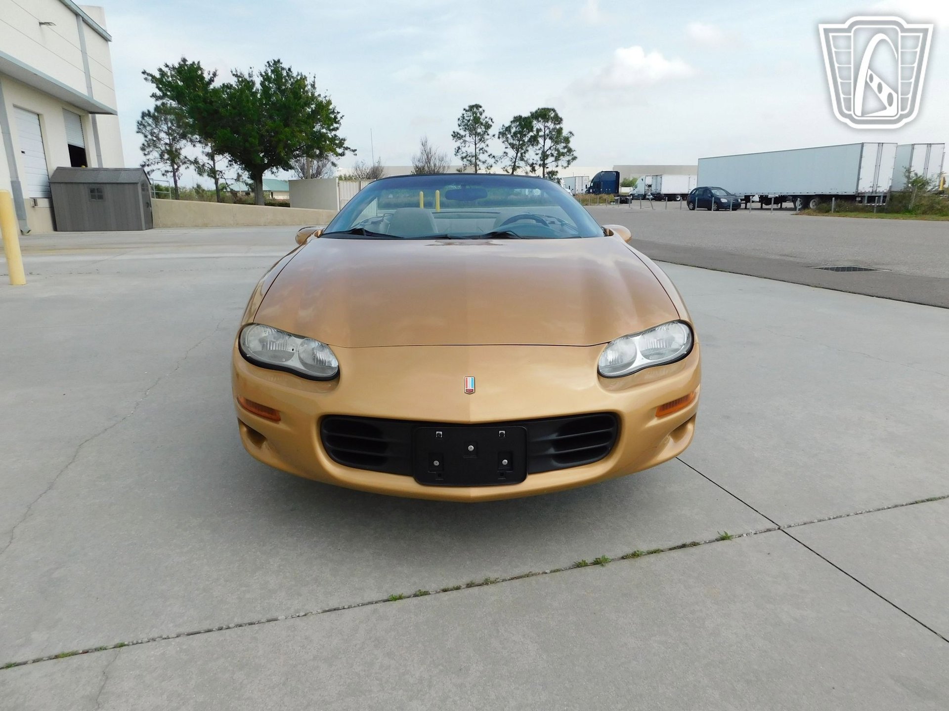 Used 1998 Chevrolet Camaro Z28 RWD image 2