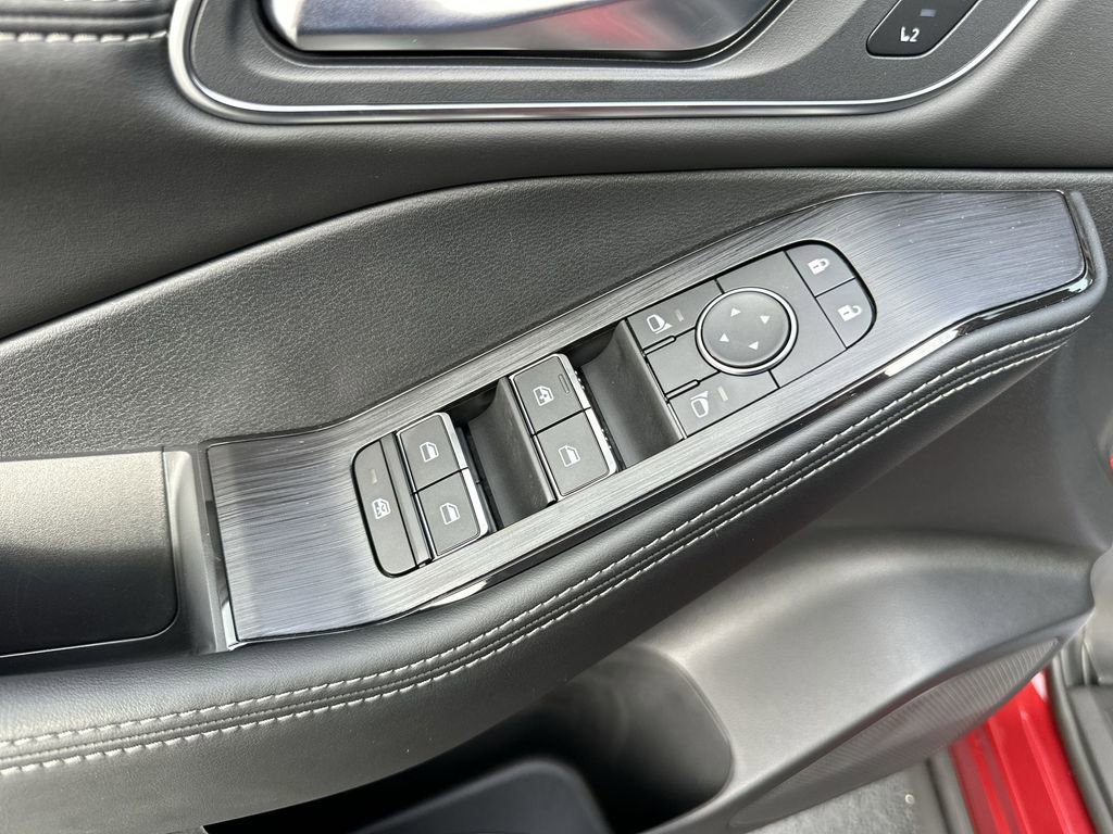 New 2026 Nissan Rogue Platinum w/ Platinum Premium Package image 13