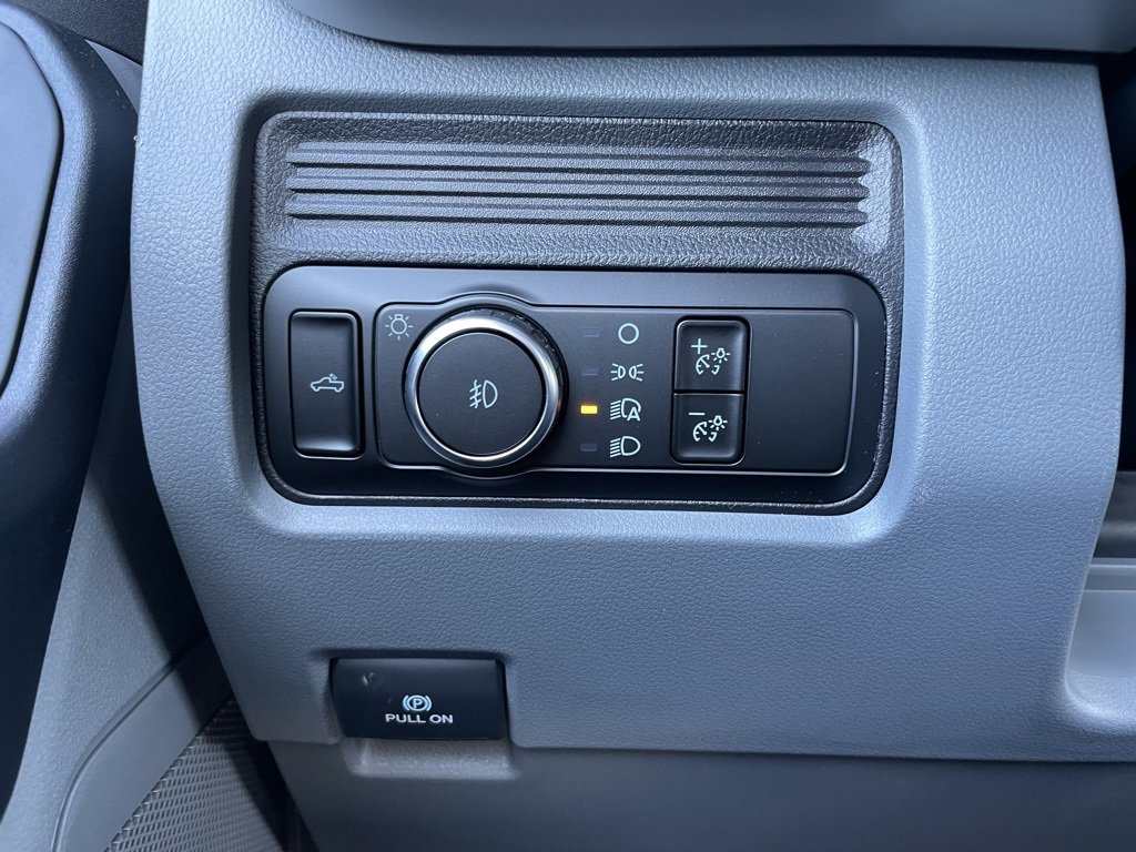 New 2026 Ford F250 XL w/ XL Chrome Package image 46