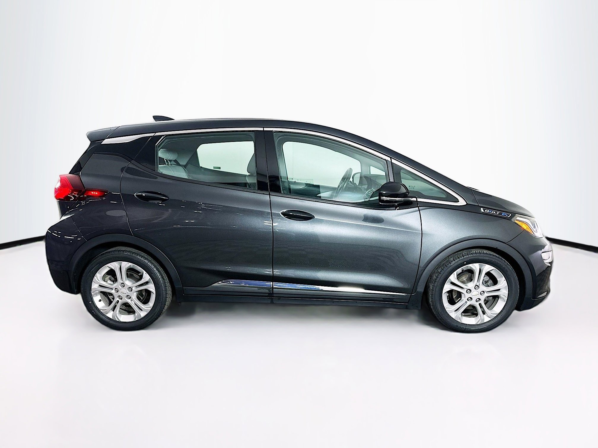 Used 2017 Chevrolet Bolt LT image 10
