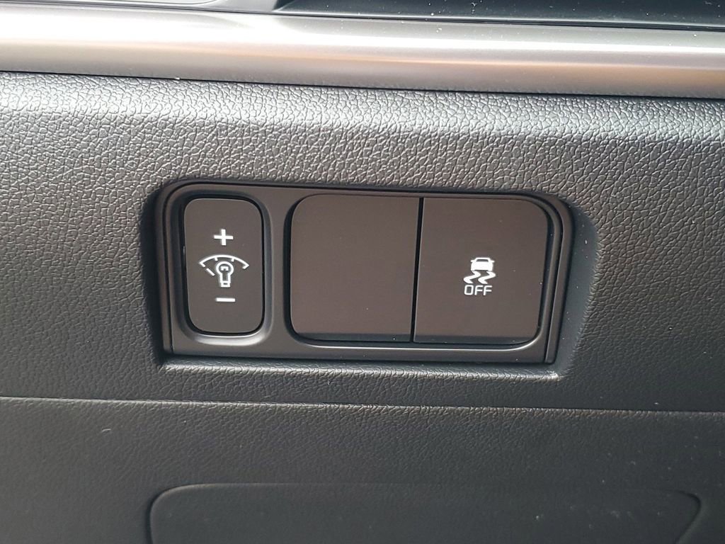Used 2025 Kia Sorento S w/ Panoramic Sunroof Package FWD image 20