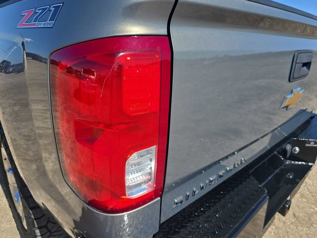 Used 2017 Chevrolet Silverado 1500 LTZ Z71 w/ LTZ Plus Package image 32