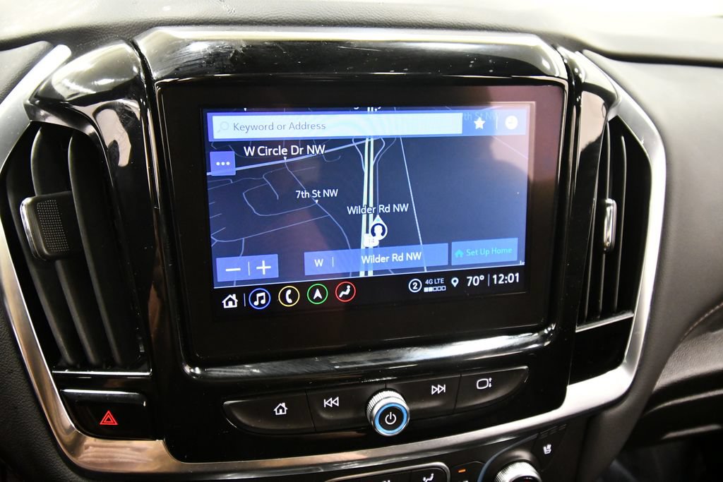 Used 2024 Chevrolet Traverse High Country AWD/4WD image 25