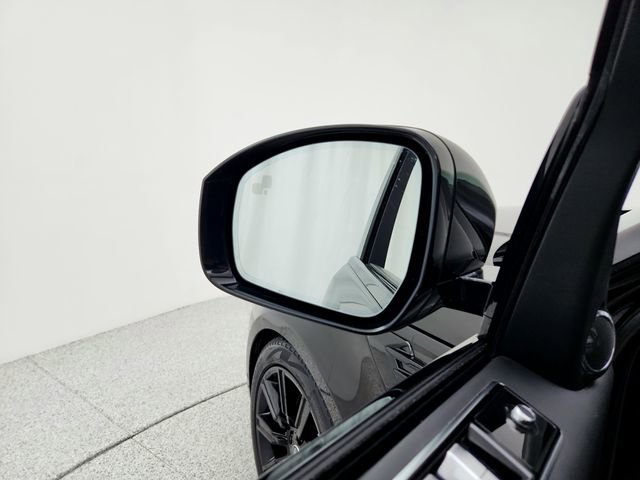 Used 2020 Land Rover Range Rover Sport HST image 19