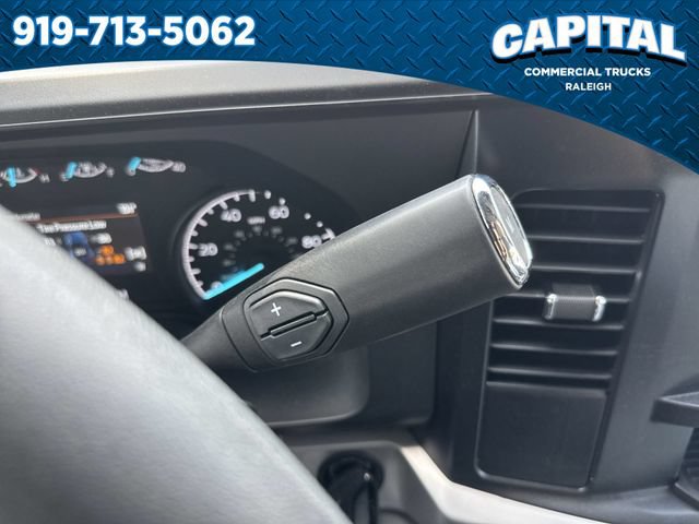 New 2026 Ford F550 4x4 Crew Cab image 32