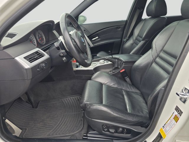 Used 2006 BMW M5 RWD image 18
