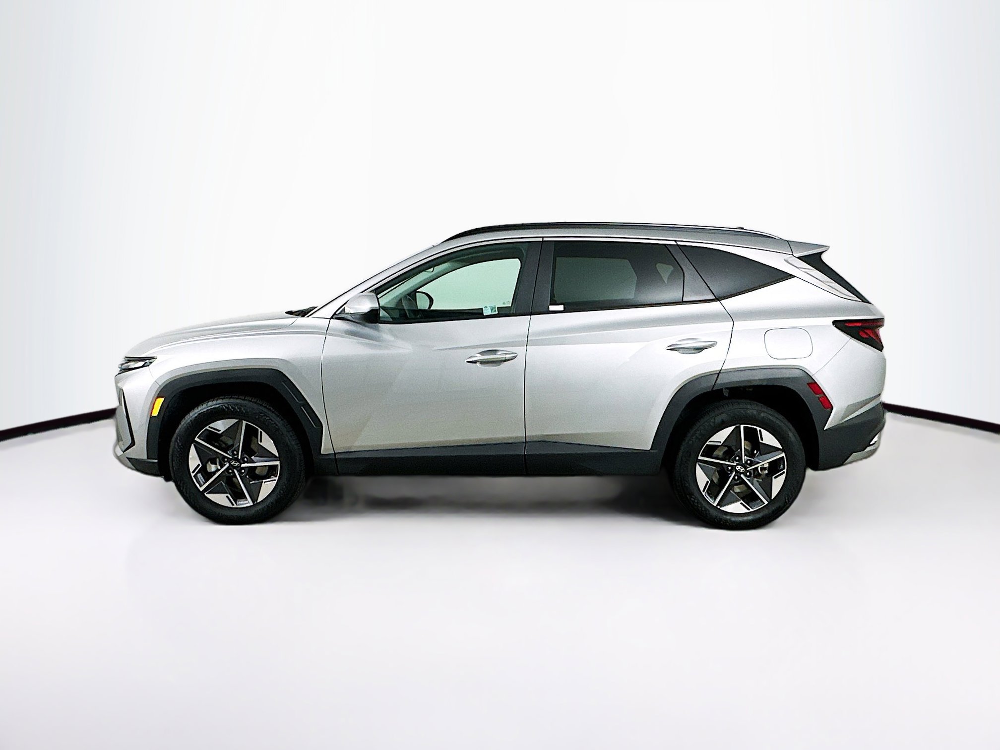 Used 2025 Hyundai Tucson SEL AWD/4WD image 4