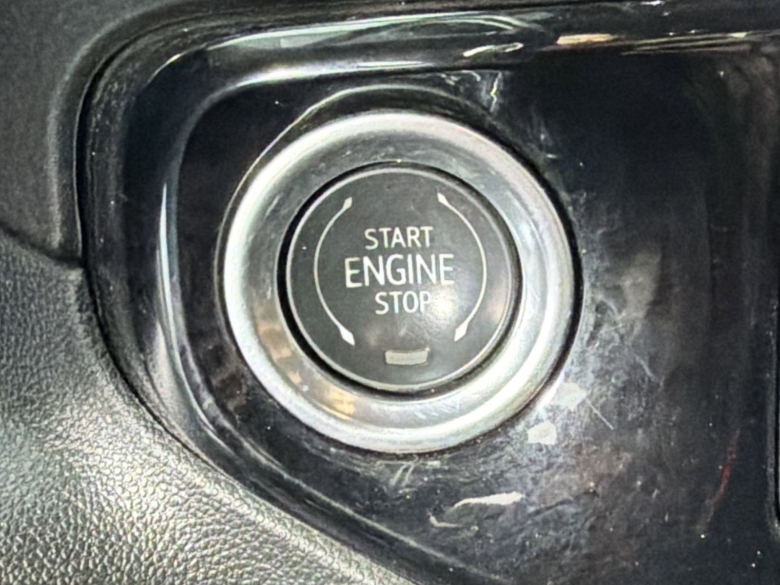 Used 2024 Chevrolet Silverado 2500 LT w/ Convenience Package image 26