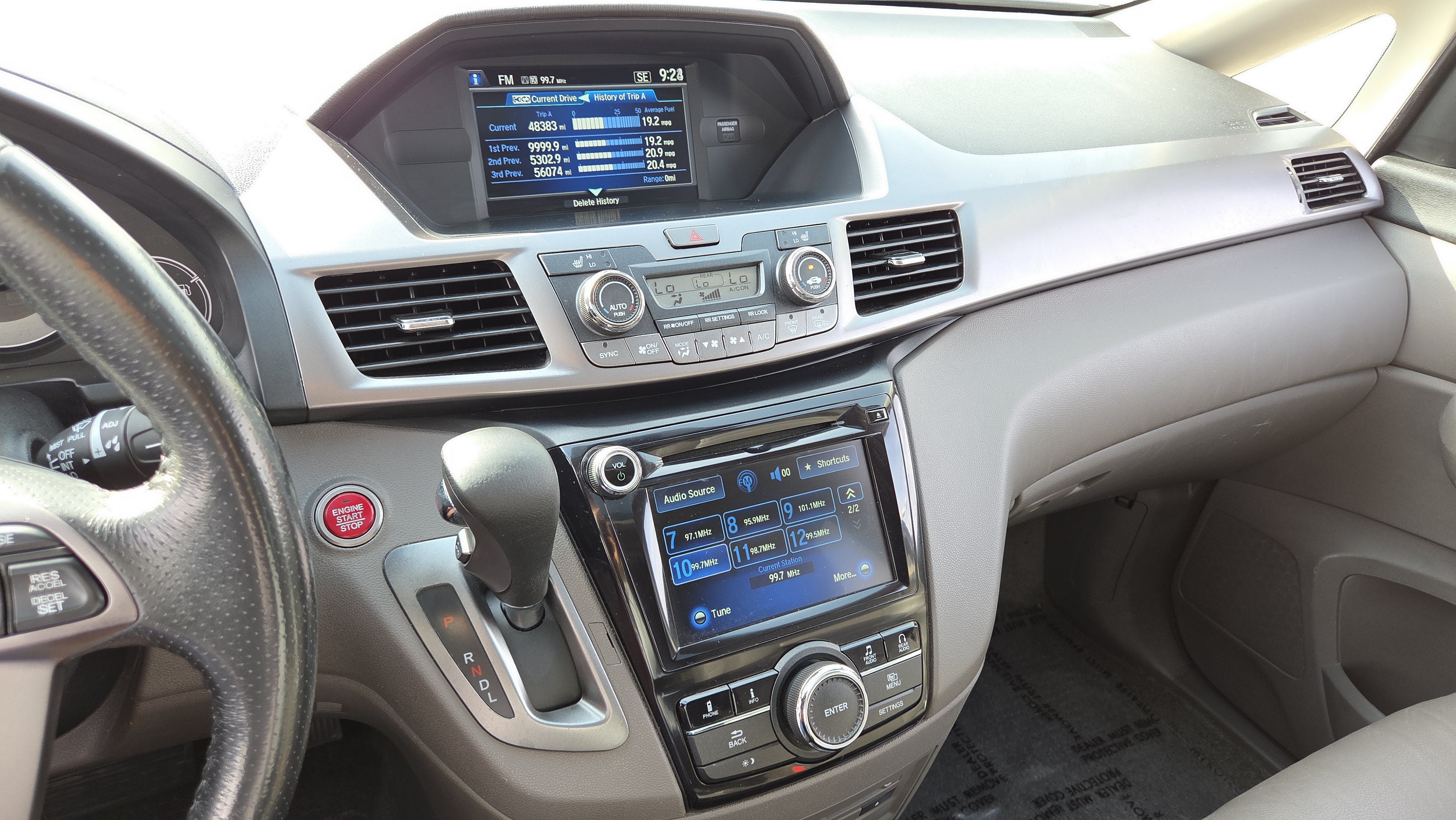 Used 2015 Honda Odyssey EX-L image 27