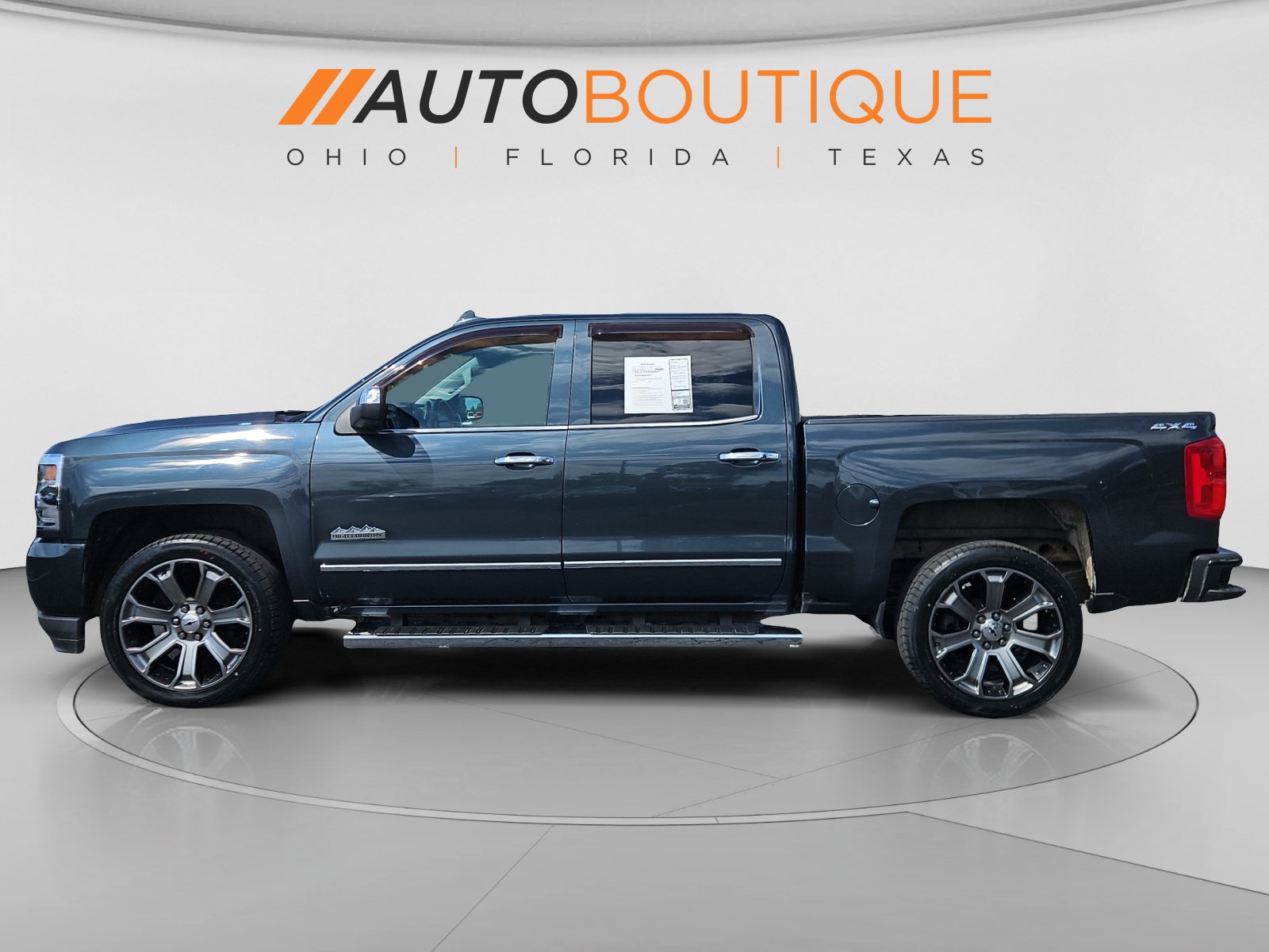 Used 2018 Chevrolet Silverado 1500 High Country AWD/4WD image 2