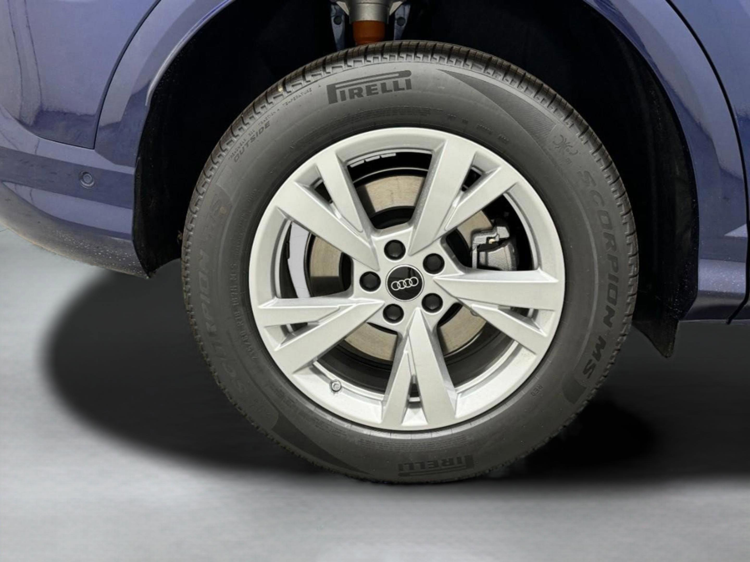 New 2025 Audi Q5 Premium image 33