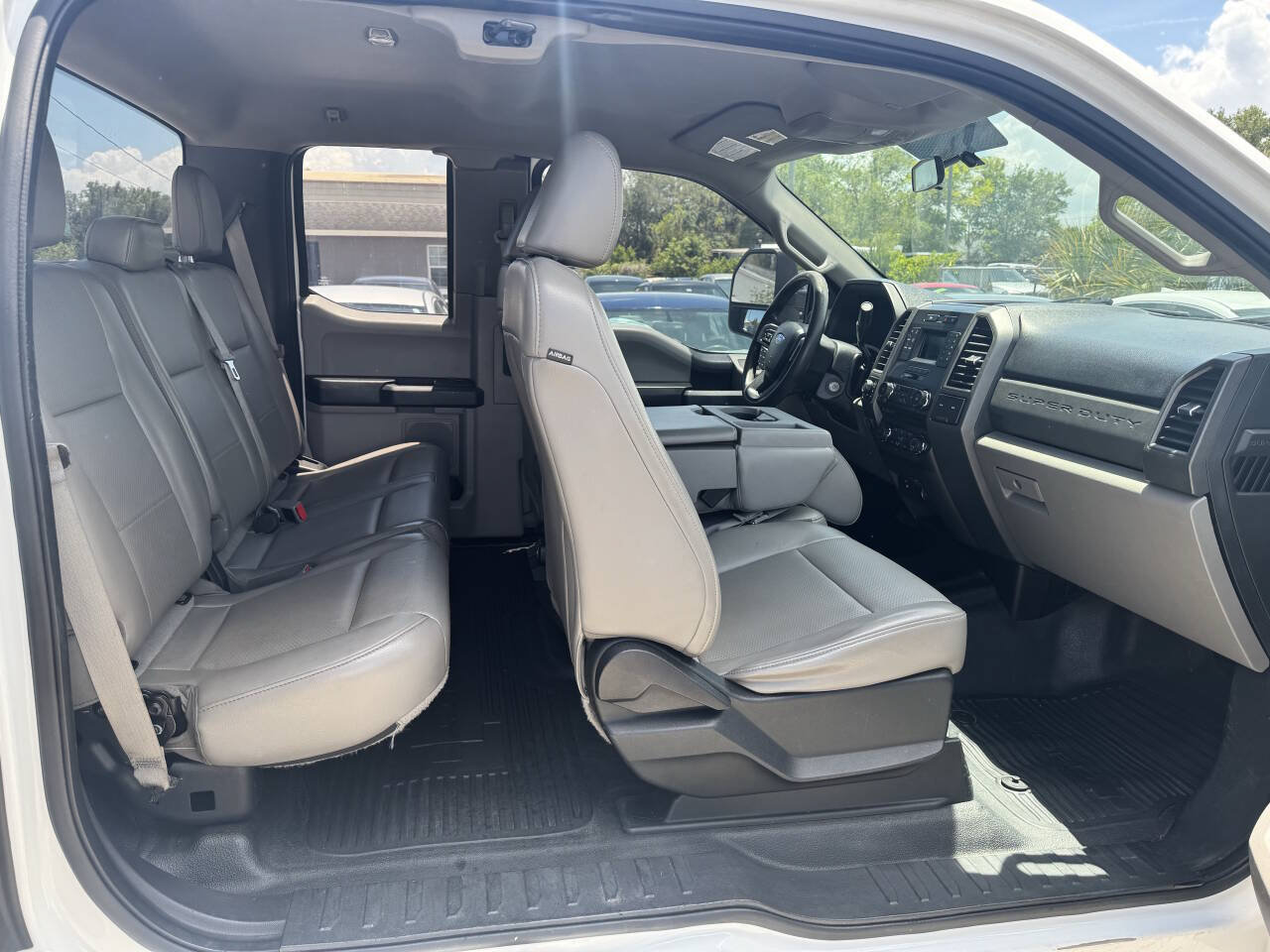 Used 2017 Ford F250 XL w/ Power Equipment Group AWD/4WD image 11