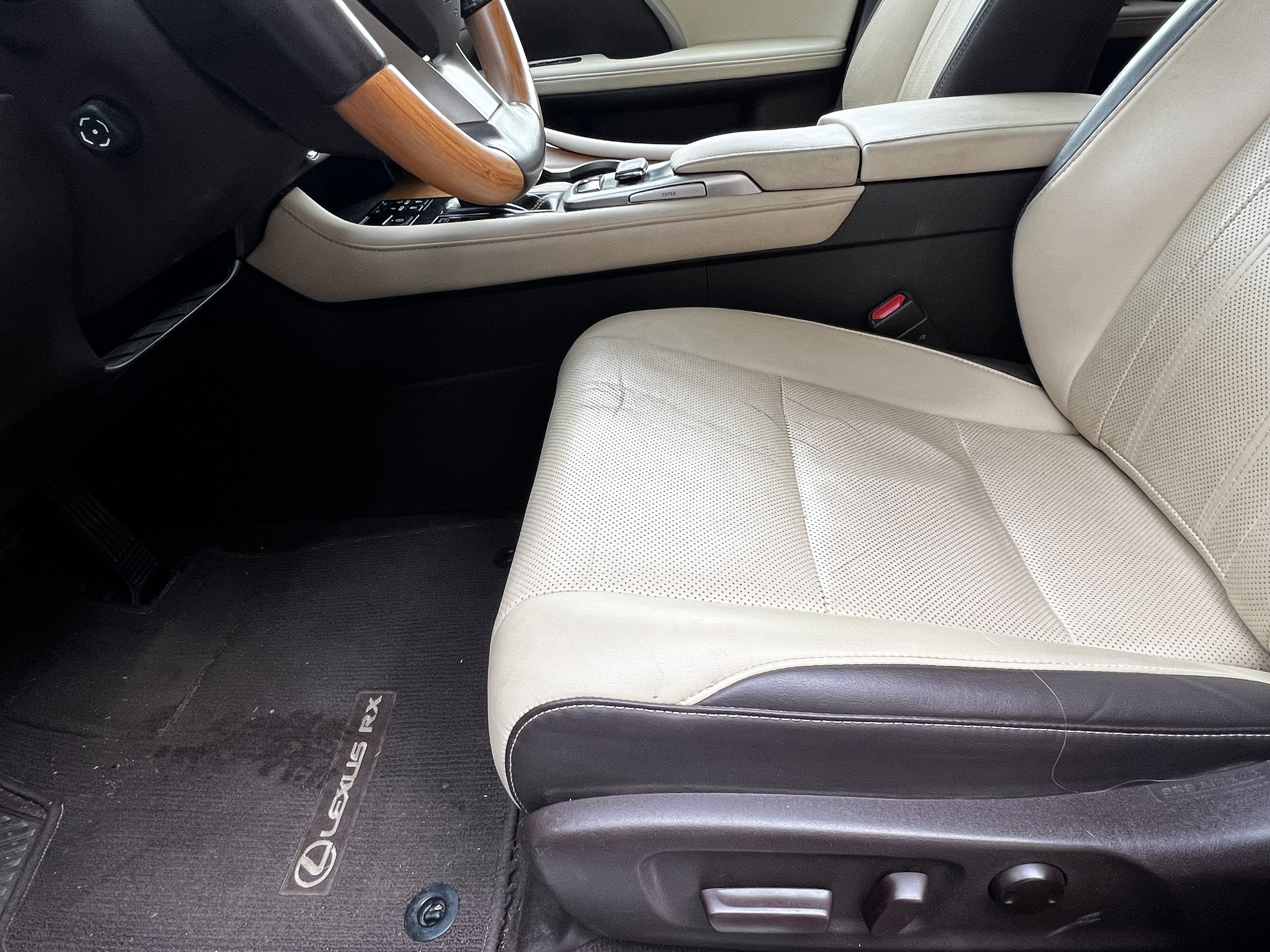 Used 2019 Lexus RX 350 AWD w/ Navigation Package image 17