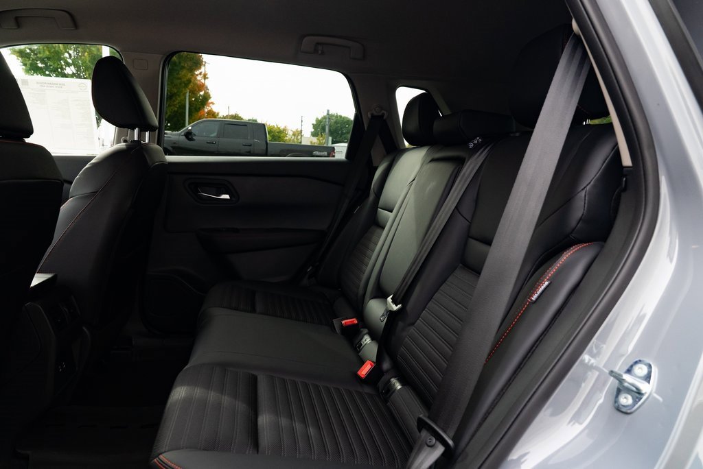 New 2026 Nissan Rogue SV image 20