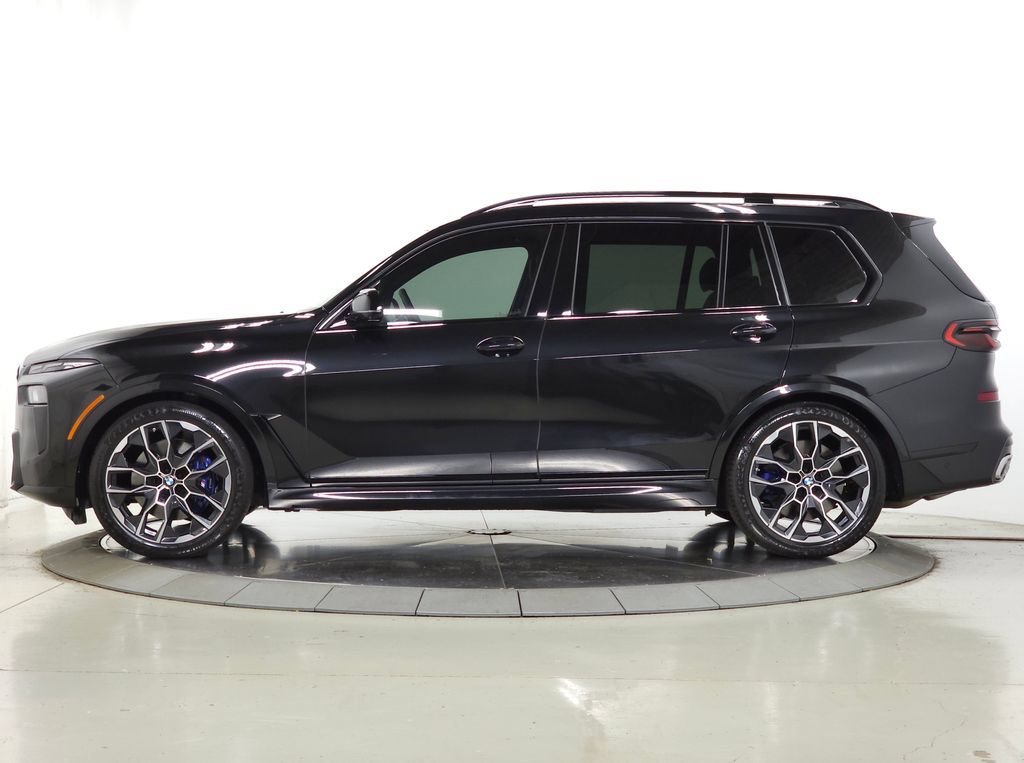Used 2025 BMW X7 M60i AWD/4WD video 2