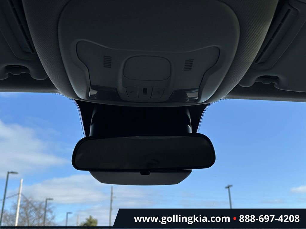 Used 2018 Jeep Renegade Latitude image 29