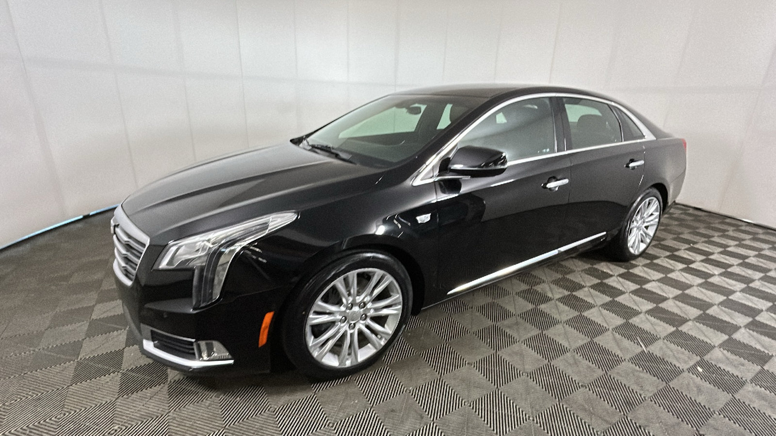 Used 2019 Cadillac XTS Luxury FWD image 7