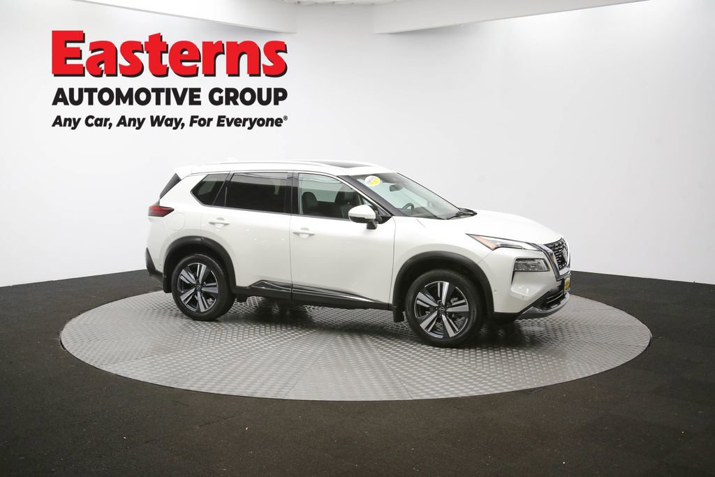 Used 2022 Nissan Rogue SL w/ SL Premium Package image 48