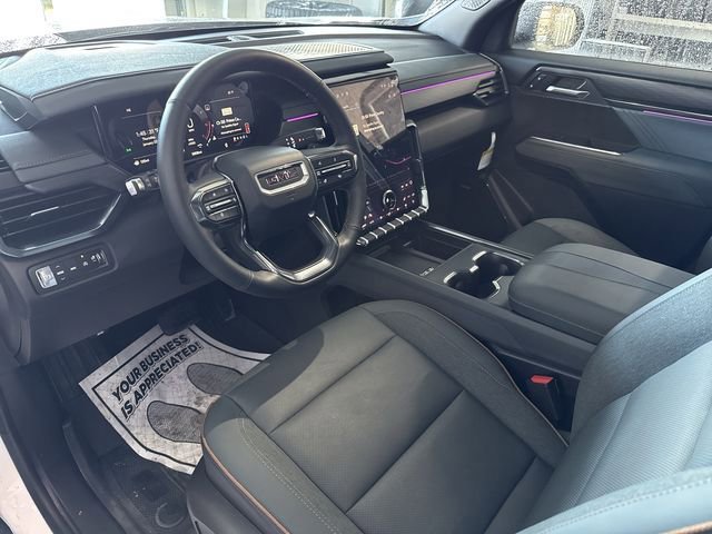 New 2026 GMC Acadia AT4 w/ LPO, Floor Liner Package image 10