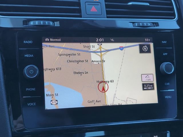 Used 2019 Volkswagen Golf R 4-Door image 13