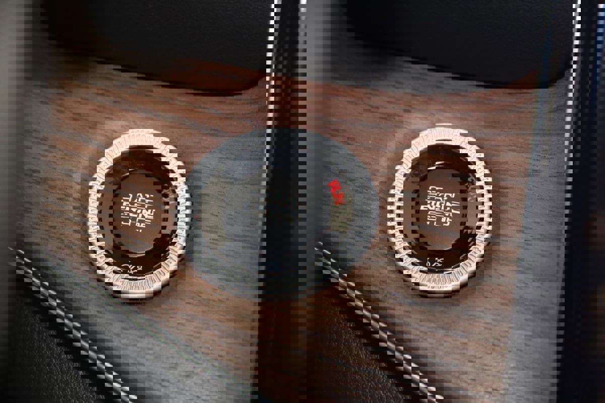 Used 2023 Jeep Grand Cherokee Summit w/ Luxury Tech Group V image 35