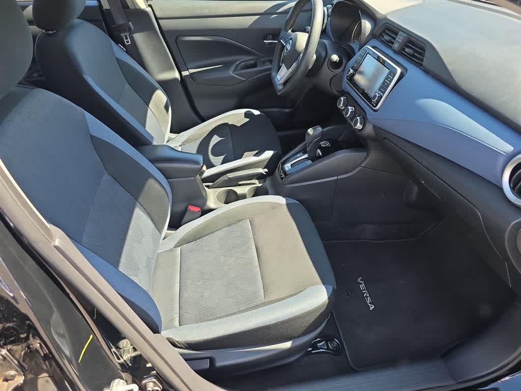 Used 2023 Nissan Versa SV FWD image 24
