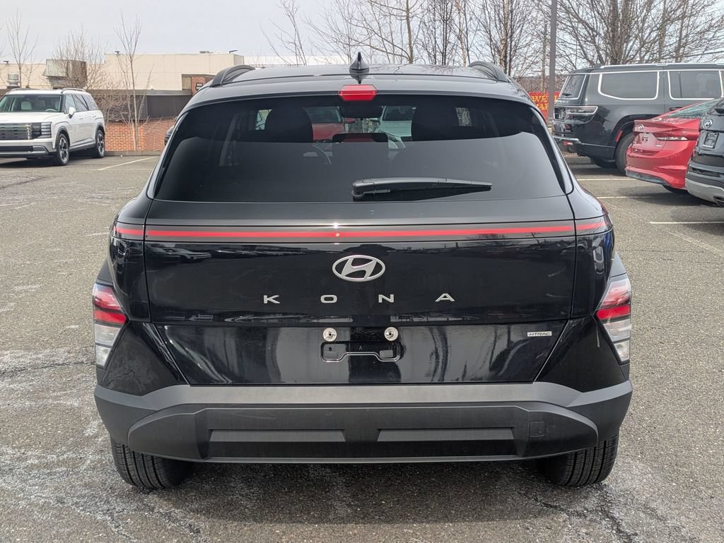 Used 2026 Hyundai Kona SEL Sport AWD/4WD image 3