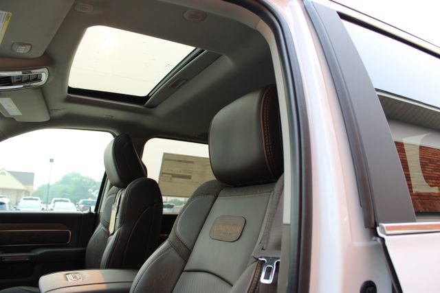 New 2026 RAM 2500 Limited AWD/4WD image 37