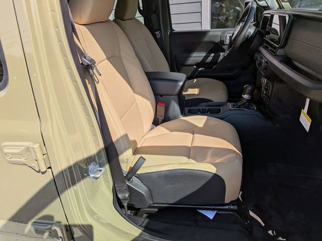 New 2026 Jeep Gladiator Willys AWD/4WD image 23