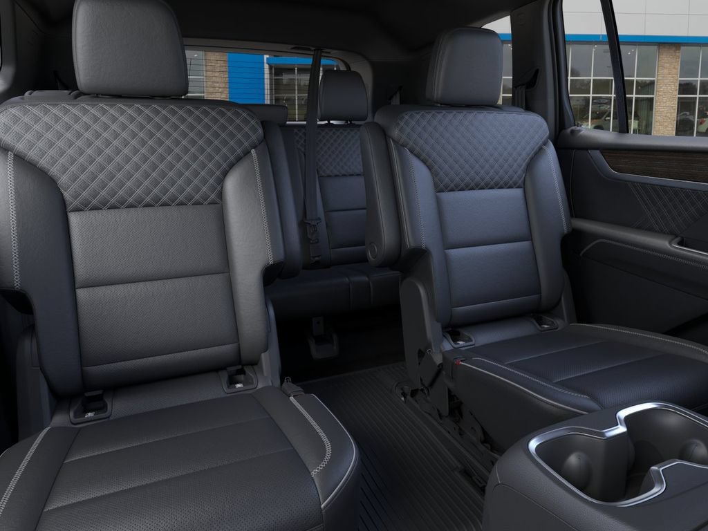 New 2026 GMC Acadia Denali w/ Super Cruise Package FWD image 17