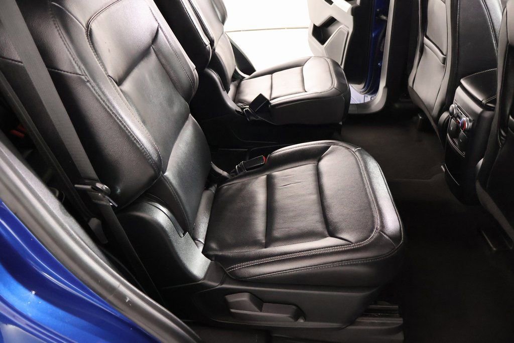 Used 2021 Ford Explorer Limited image 16