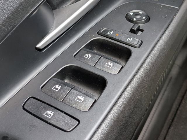 Certified 2025 Hyundai Elantra SEL FWD image 24
