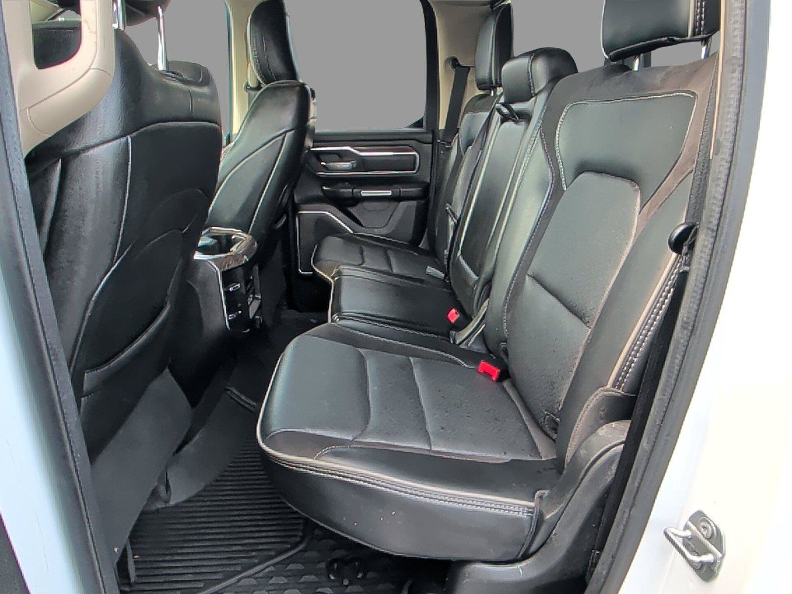 Used 2020 RAM 1500 Laramie AWD/4WD image 32