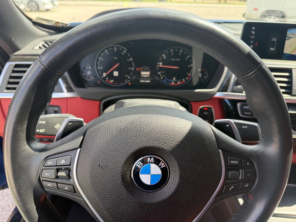 Used 2020 BMW 440i xDrive Convertible w/ M Sport Package image 21