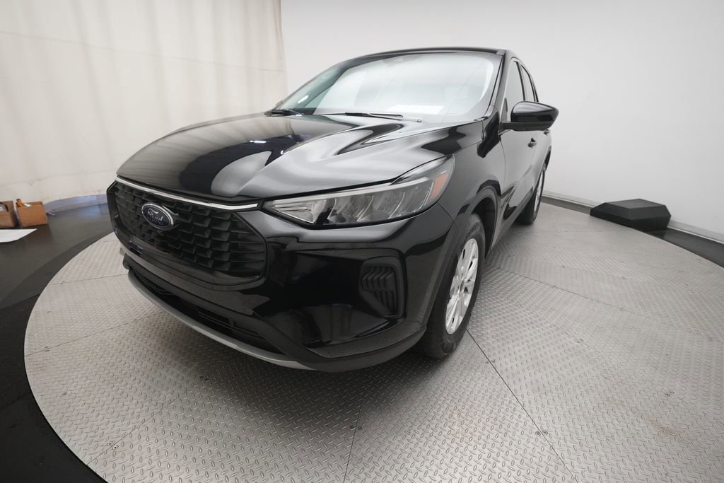 Used 2023 Ford Escape Active w/ Tech Pack #2 AWD/4WD image 12
