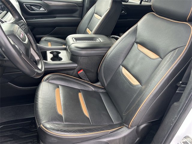 Used 2021 GMC Yukon AT4 w/ AT4 Premium Package image 29