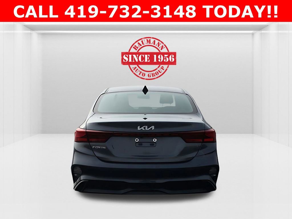 Used 2022 Kia Forte LXS w/ LXS Technology Package image 9