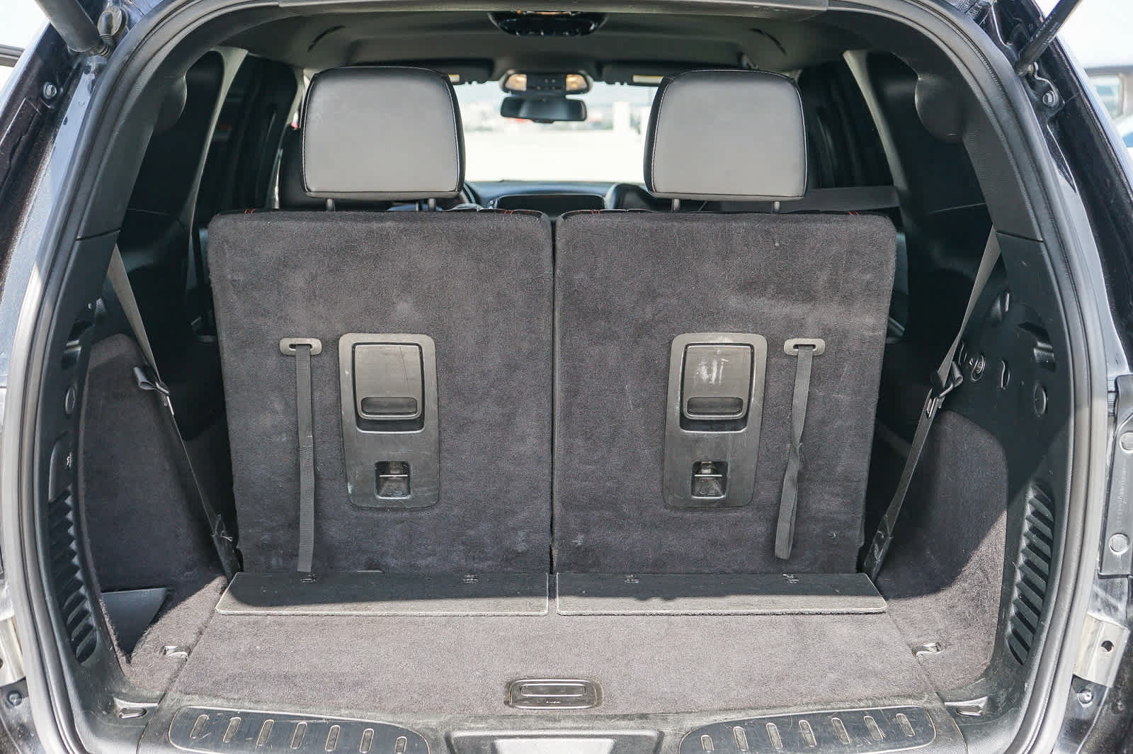 Used 2016 Dodge Durango R/T w/ Blacktop Package RWD image 49
