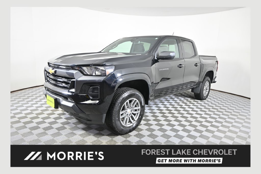 Used 2026 Chevrolet Colorado LT w/ Advanced Trailering Package AWD/4WD image 1