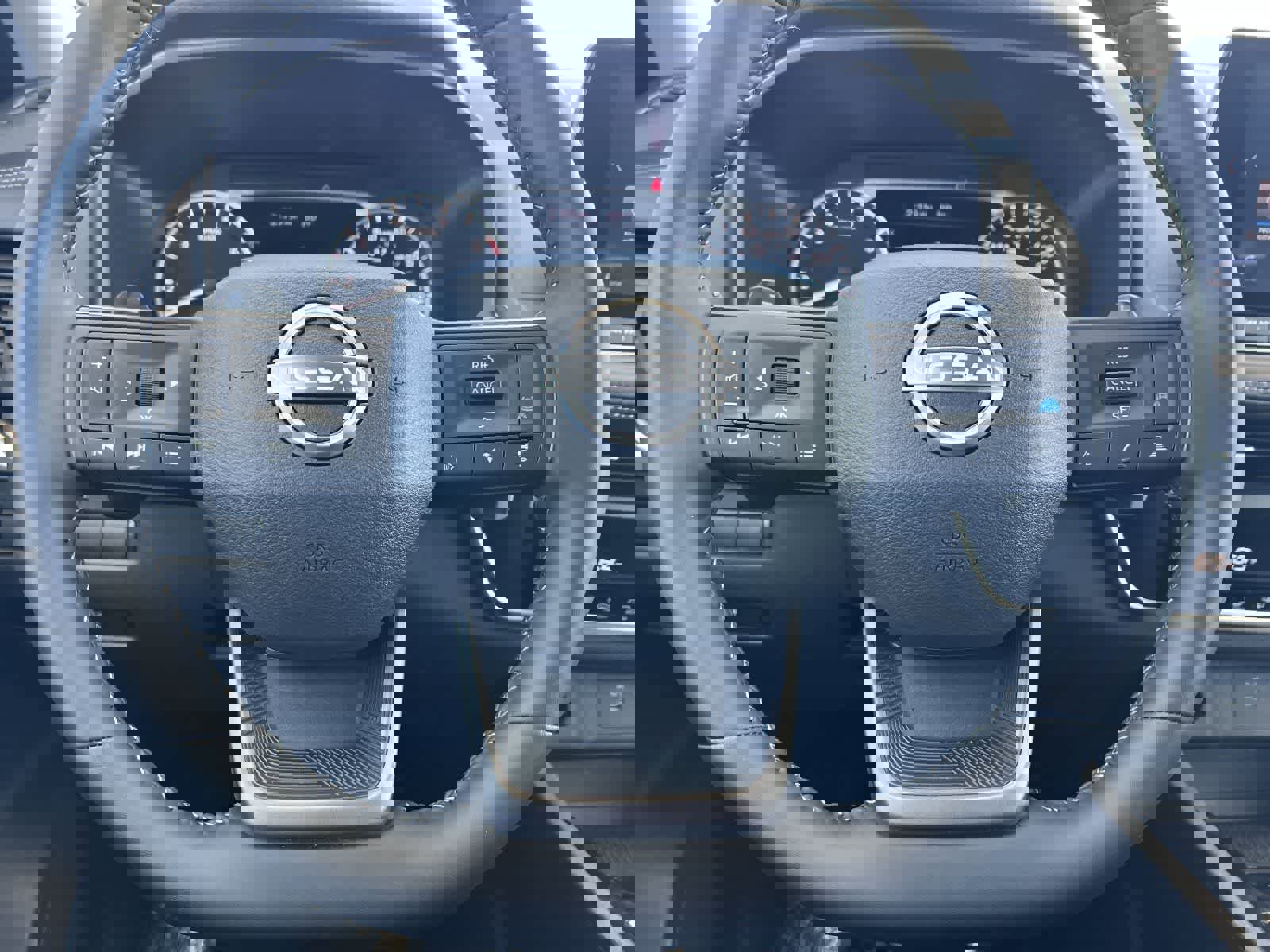 Used 2026 Nissan Rogue SV image 23