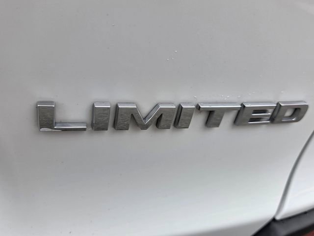 Used 2020 Jeep Cherokee Limited image 16