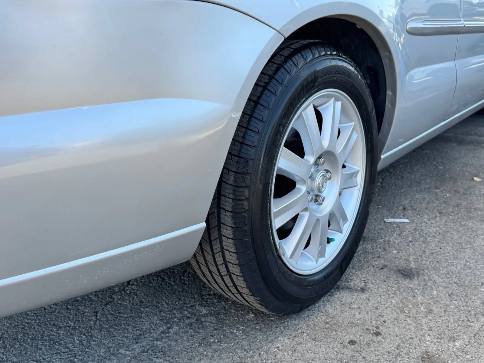 Used 2006 Chrysler Sebring GTC FWD image 37