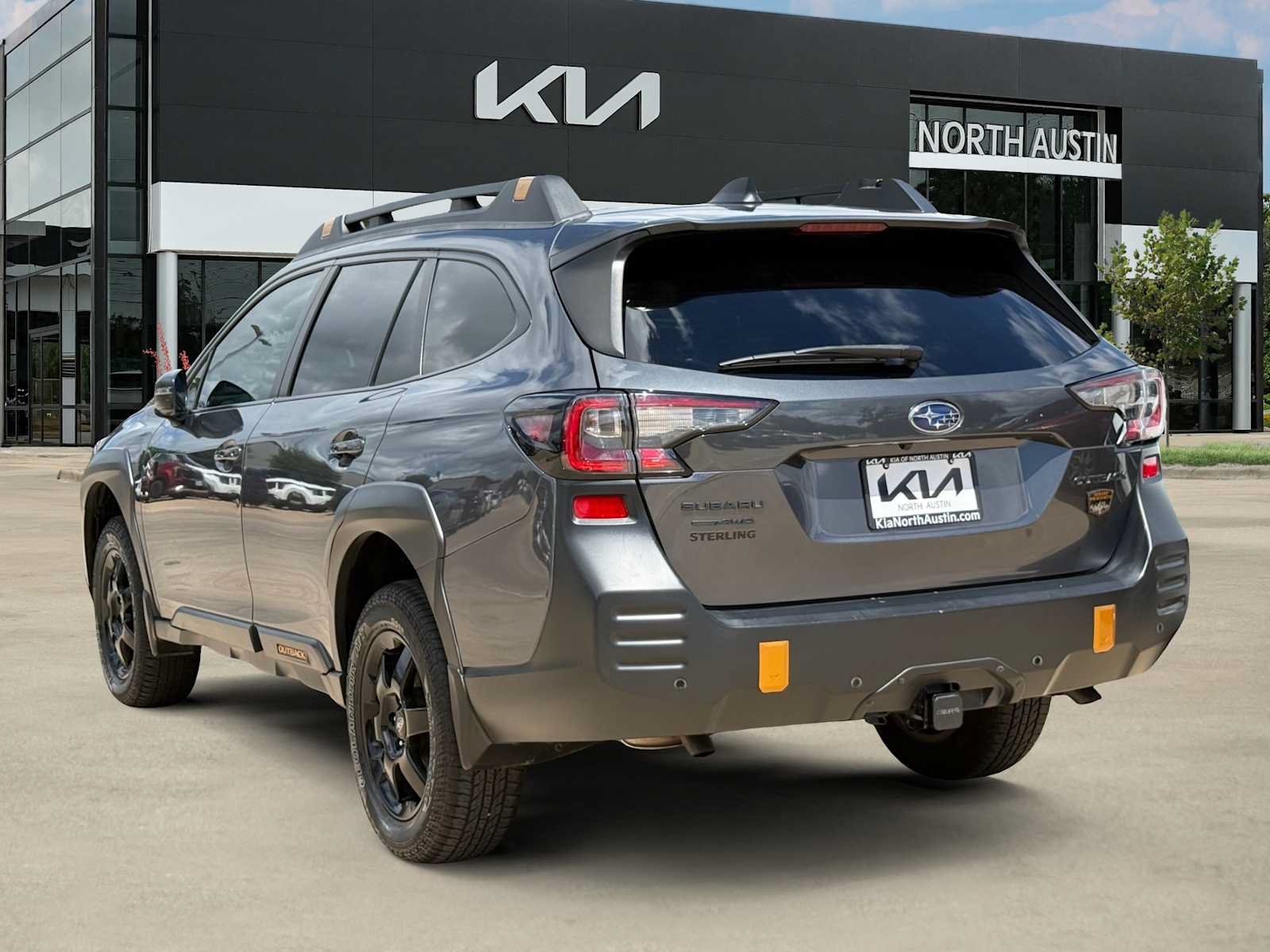 Used 2022 Subaru Outback Wilderness w/ Wilderness Package AWD/4WD image 9