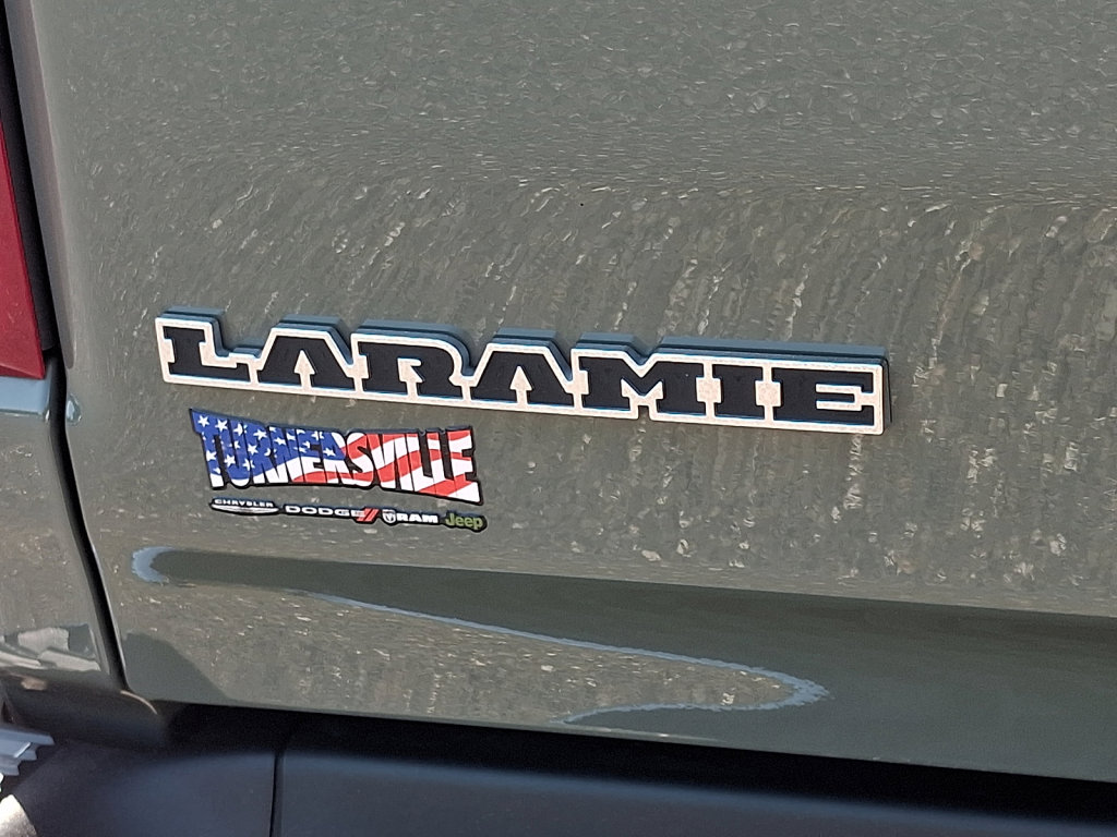 Certified 2026 RAM 1500 Laramie AWD/4WD image 16
