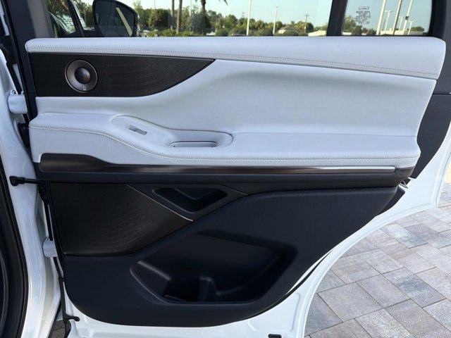 New 2026 Lincoln Navigator Black Label image 21