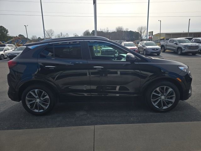 Used 2023 Buick Encore GX Select w/ Sport Touring Package image 6