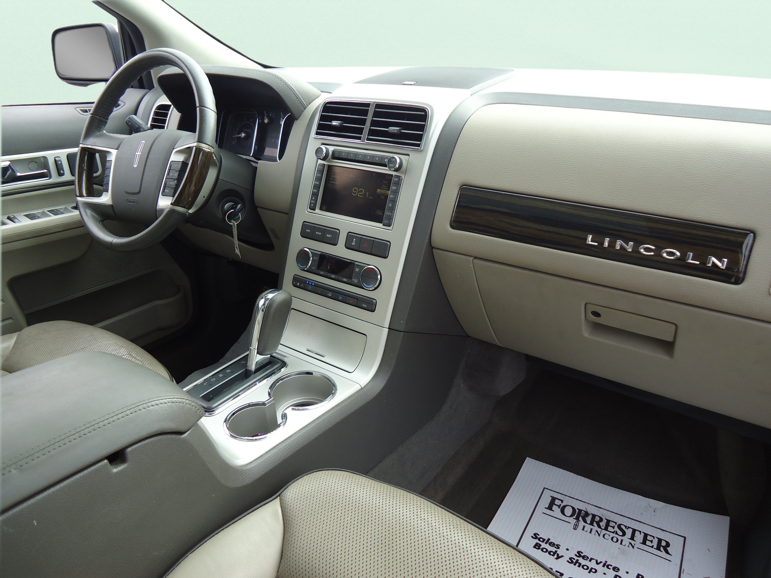 Used 2009 Lincoln MKX AWD image 24