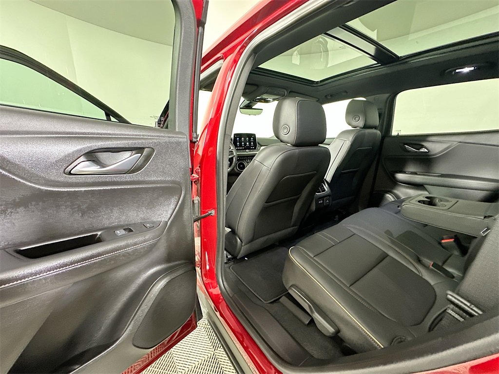 Used 2025 Chevrolet Blazer Premier w/ Driver Confidence II Package image 17