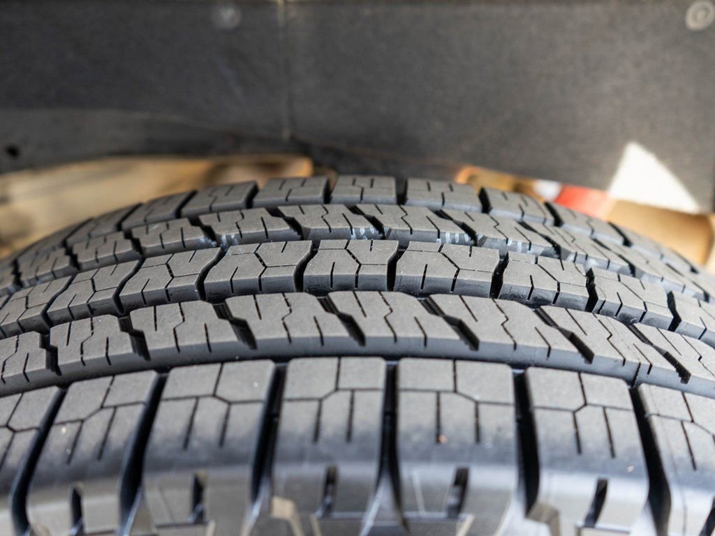 Used 2024 GMC Sierra 2500 Denali w/ Technology Package image 39