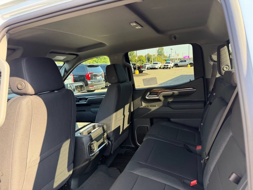 New 2026 GMC Sierra 1500 Elevation w/ Preferred Package AWD/4WD image 11